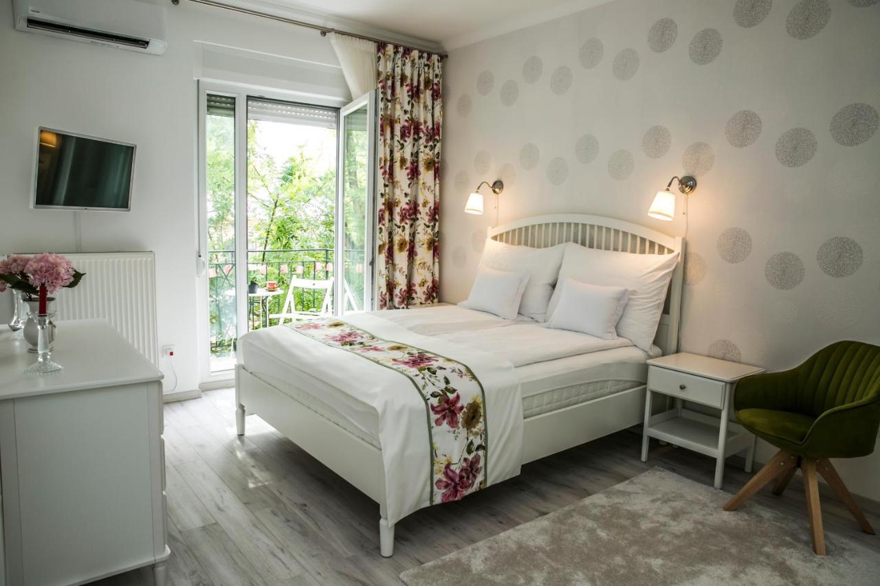 Tiare Lux Apartment Seghedin Exterior foto